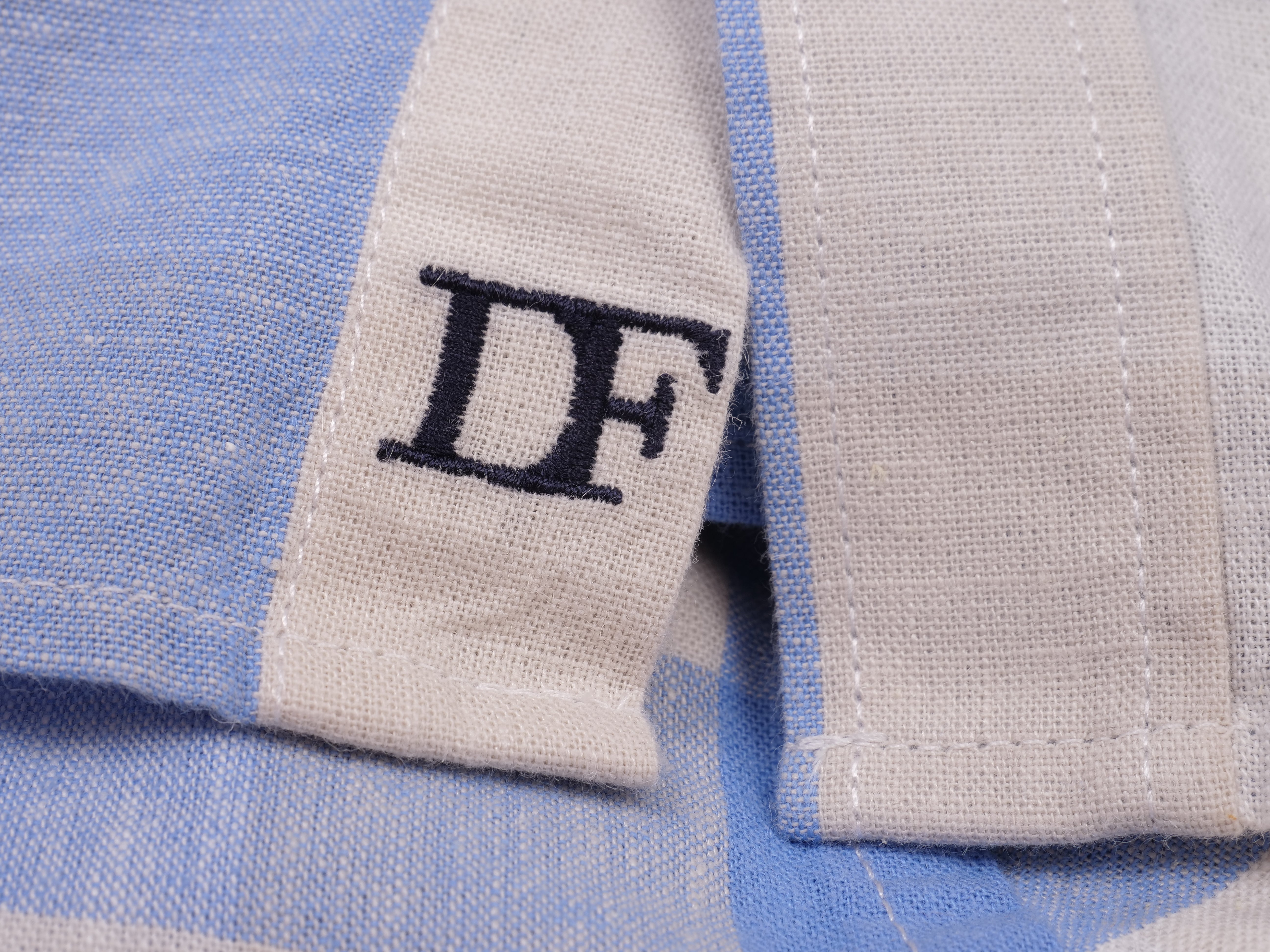 Langarmhemd modern fit aus Halbleinen mit Button-down-Kragen und Brusttasche von Daniel Fey