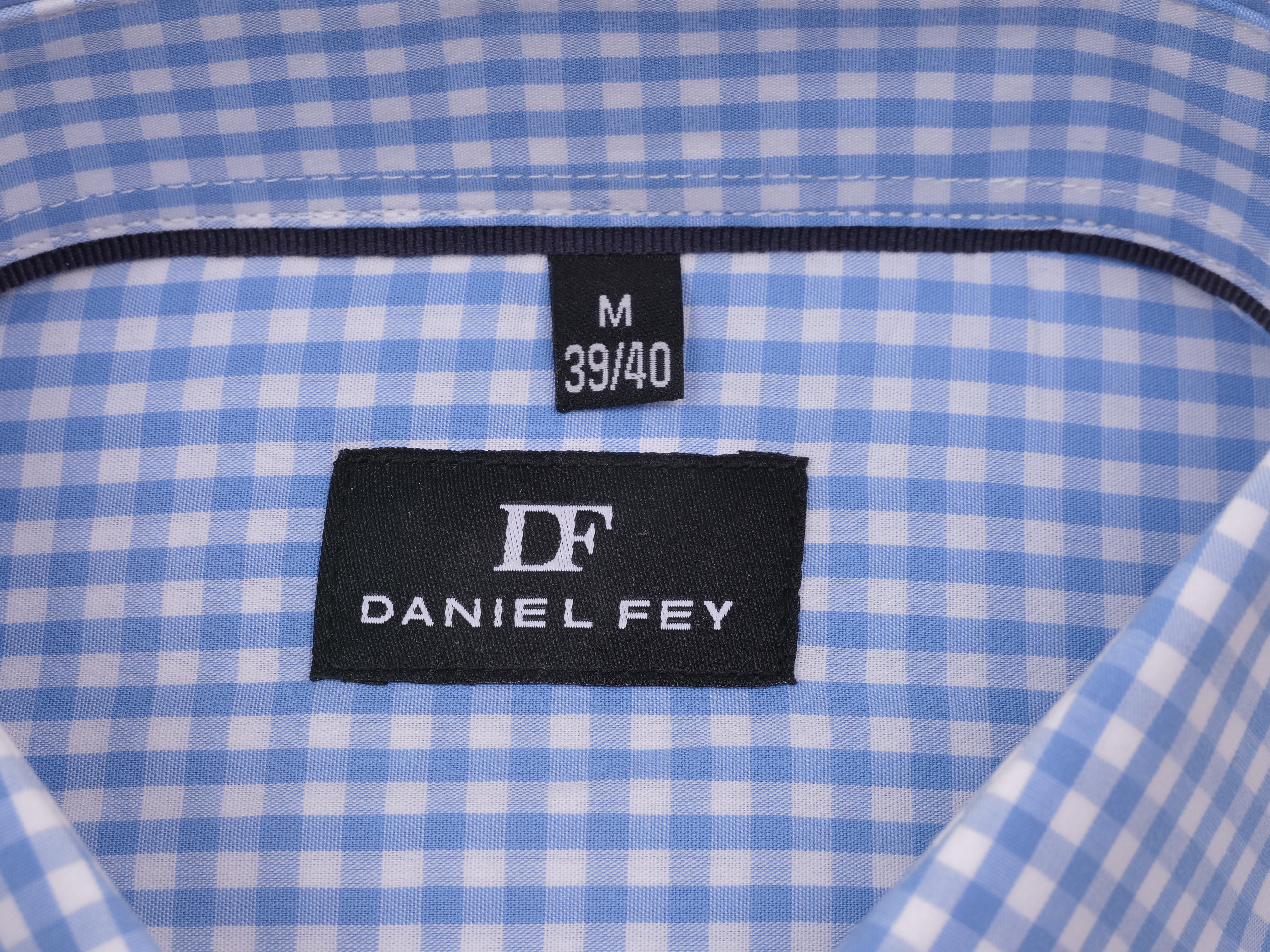 Langarmhemd modern fit aus Baumwolle mit Haifisch-Kragen von Daniel Fey