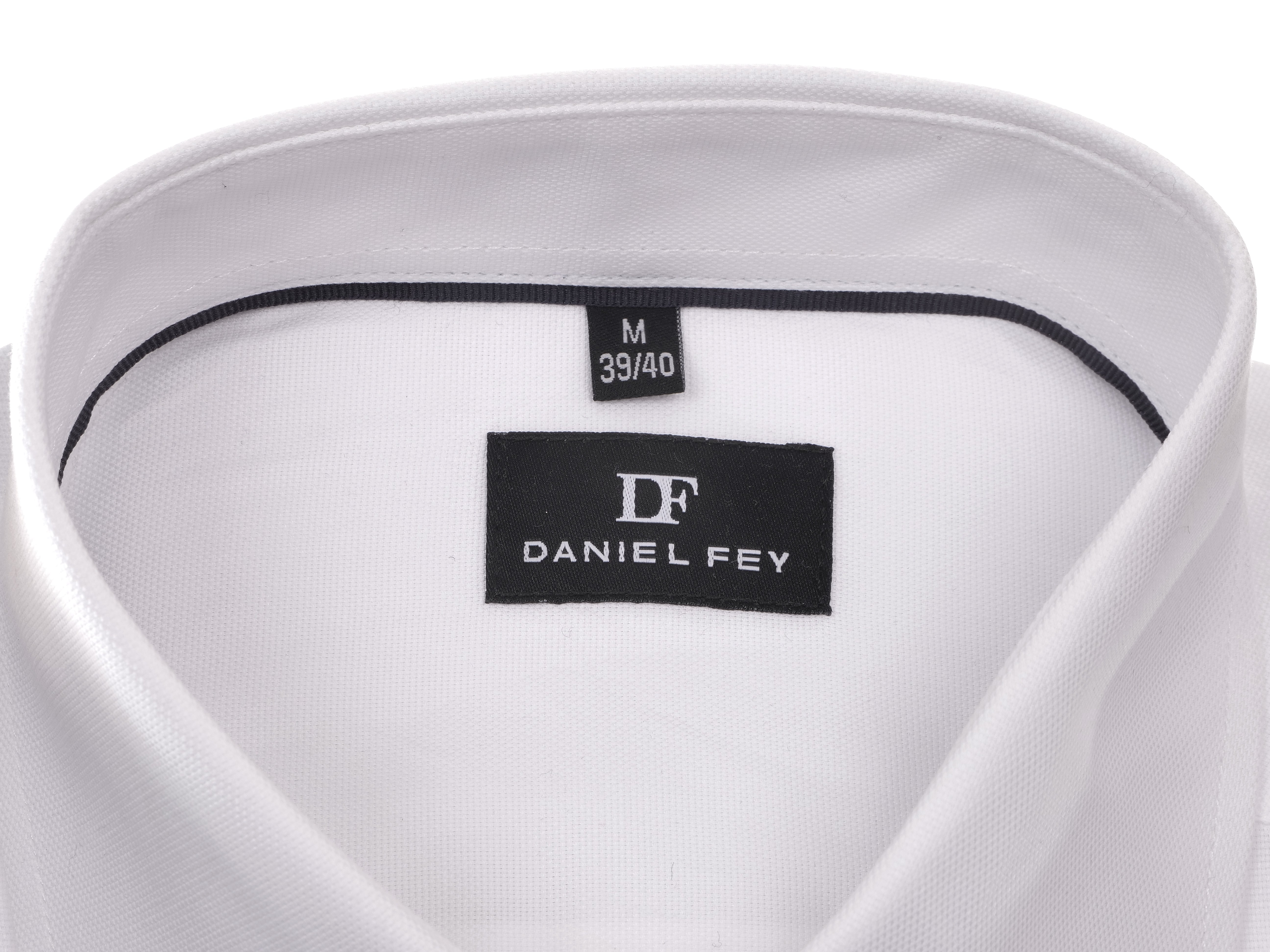 Langarmhemd modern fit aus Baumwolle mit Haifisch-Kragen von Daniel Fey