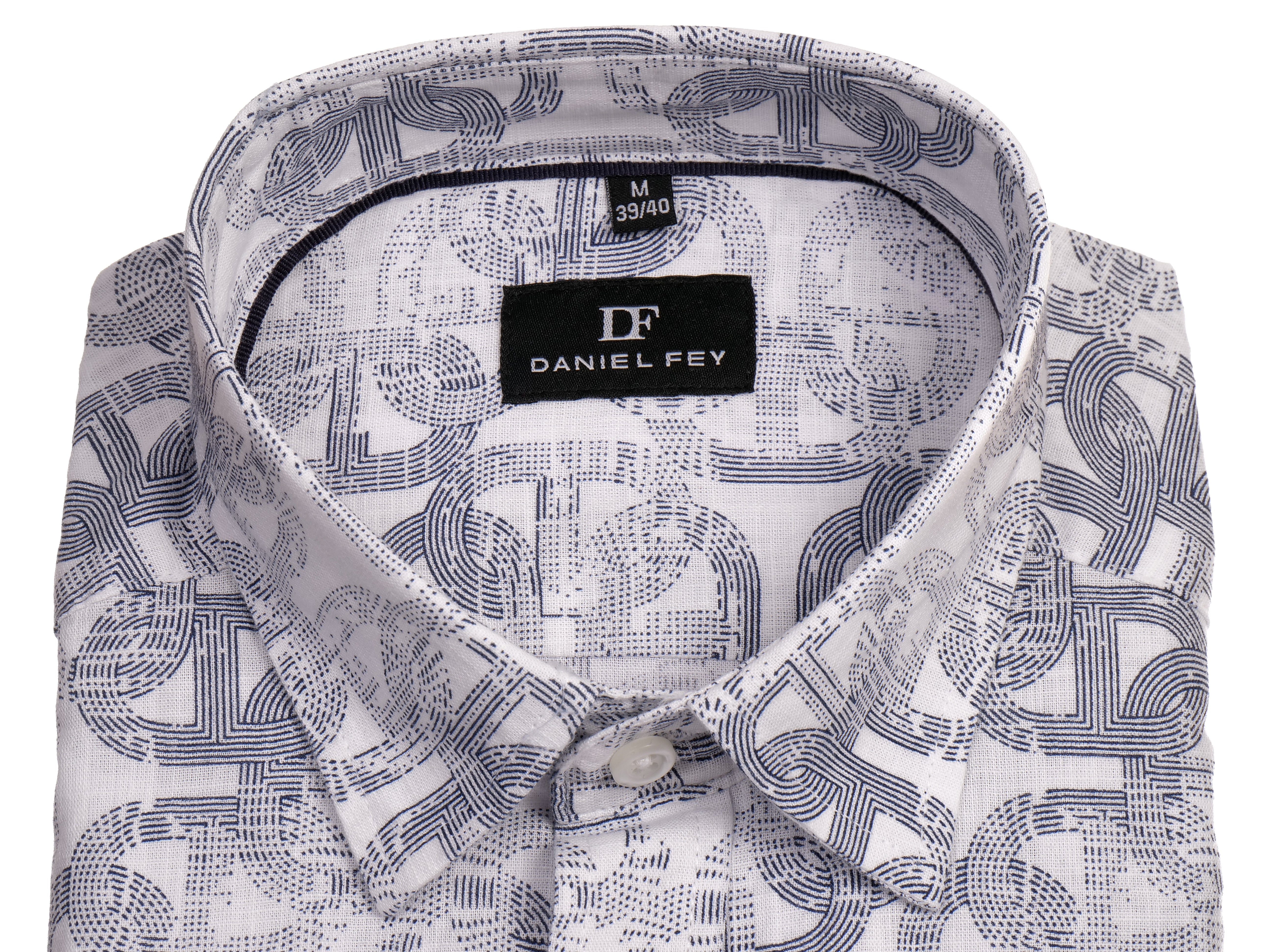 Langarmhemd modern fit aus Baumwolle mit Kent-Kragen und Brusttasche von Daniel Fey