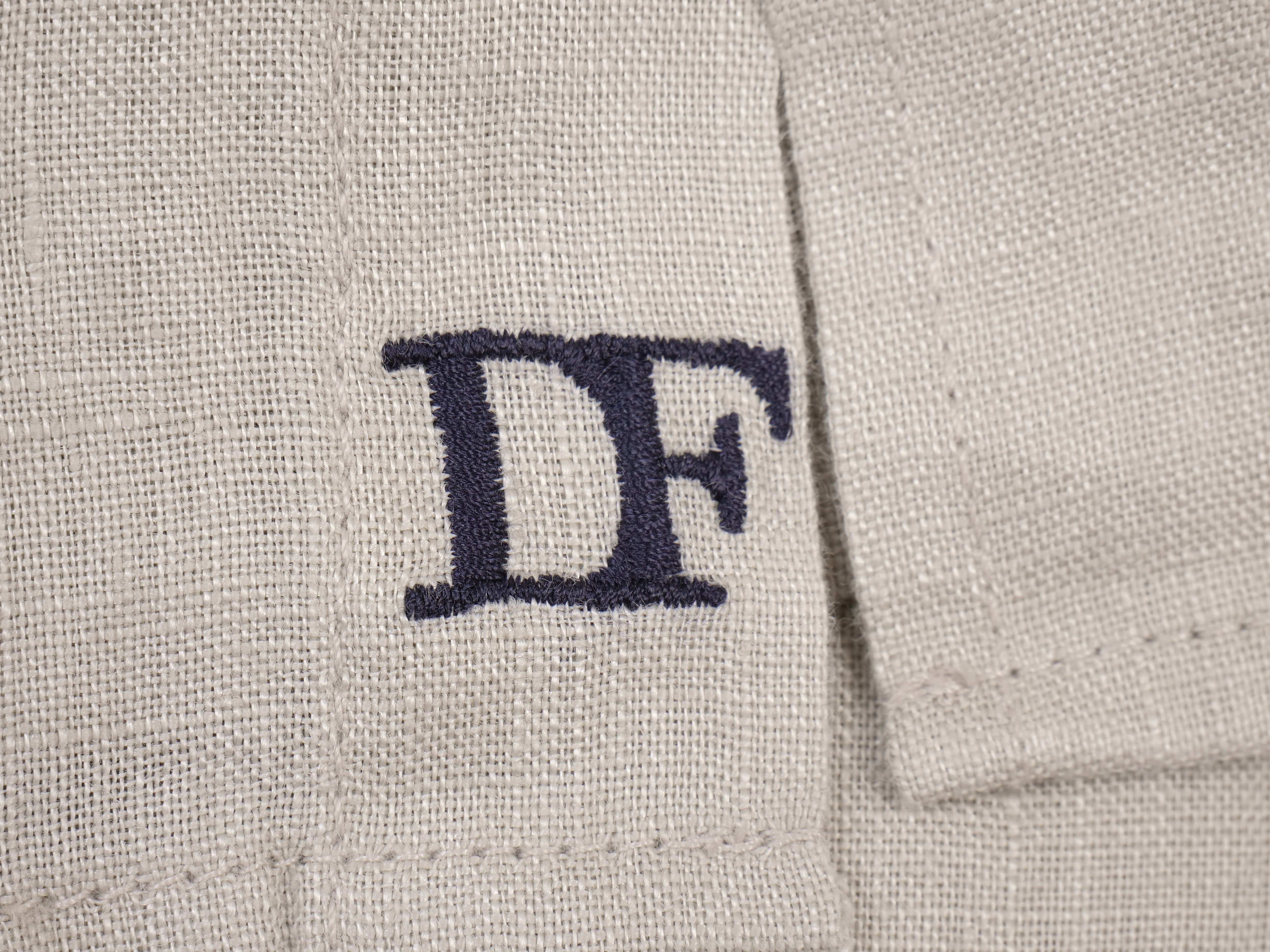 Langarmhemd modern fit aus Leinen mit Kent-Kragen und Brusttasche von Daniel Fey