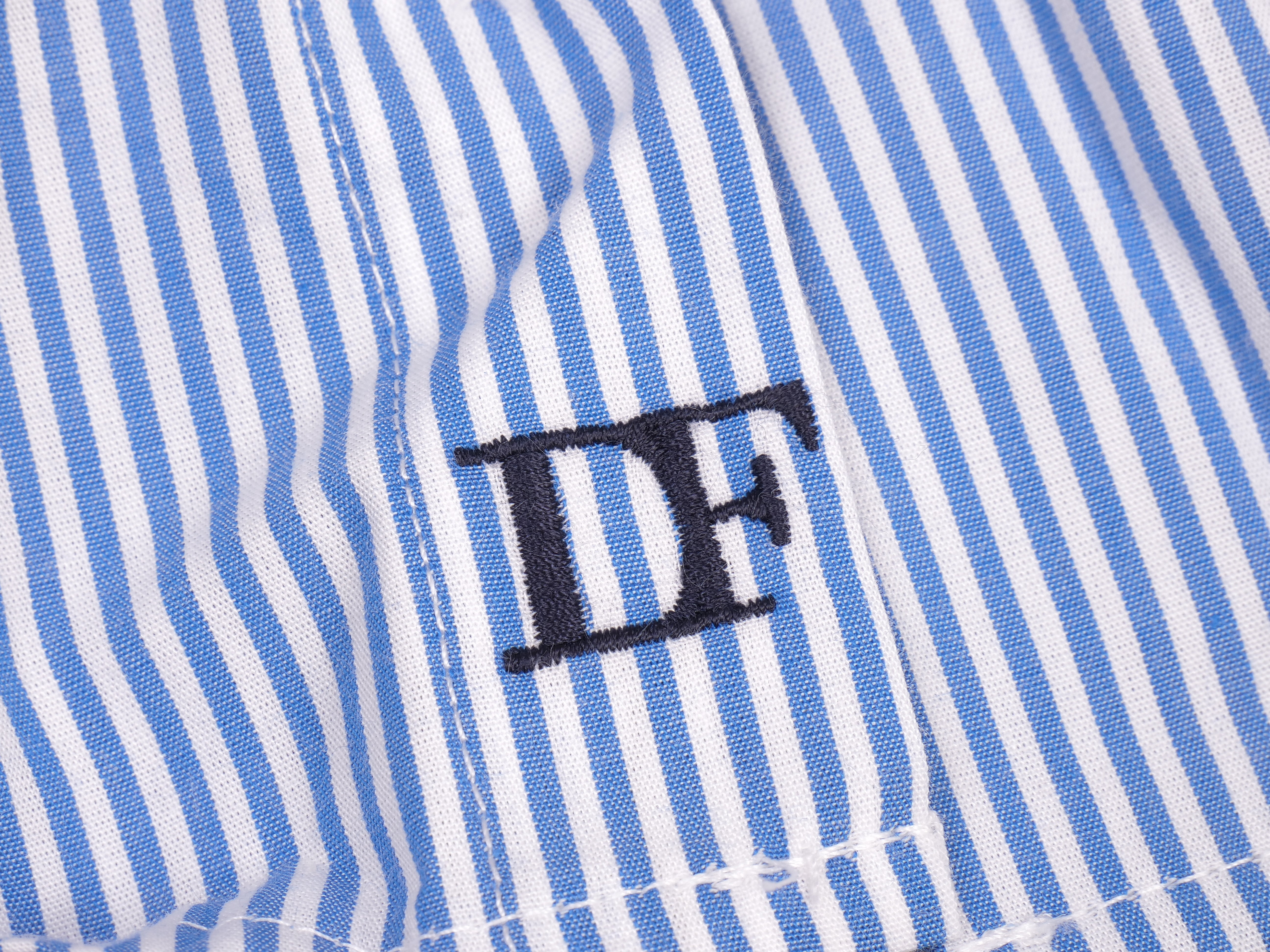 Langarmhemd modern fit aus Baumwolle mit Button-Down-Kragen und Brusttasche von Daniel Fey